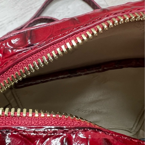 NWT Brahmin Cassia Crossbody in Vintage Red Leather Melbourne - Picture 6 of 9